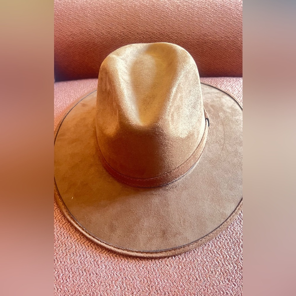 Brown suede hat from México, size M unisex